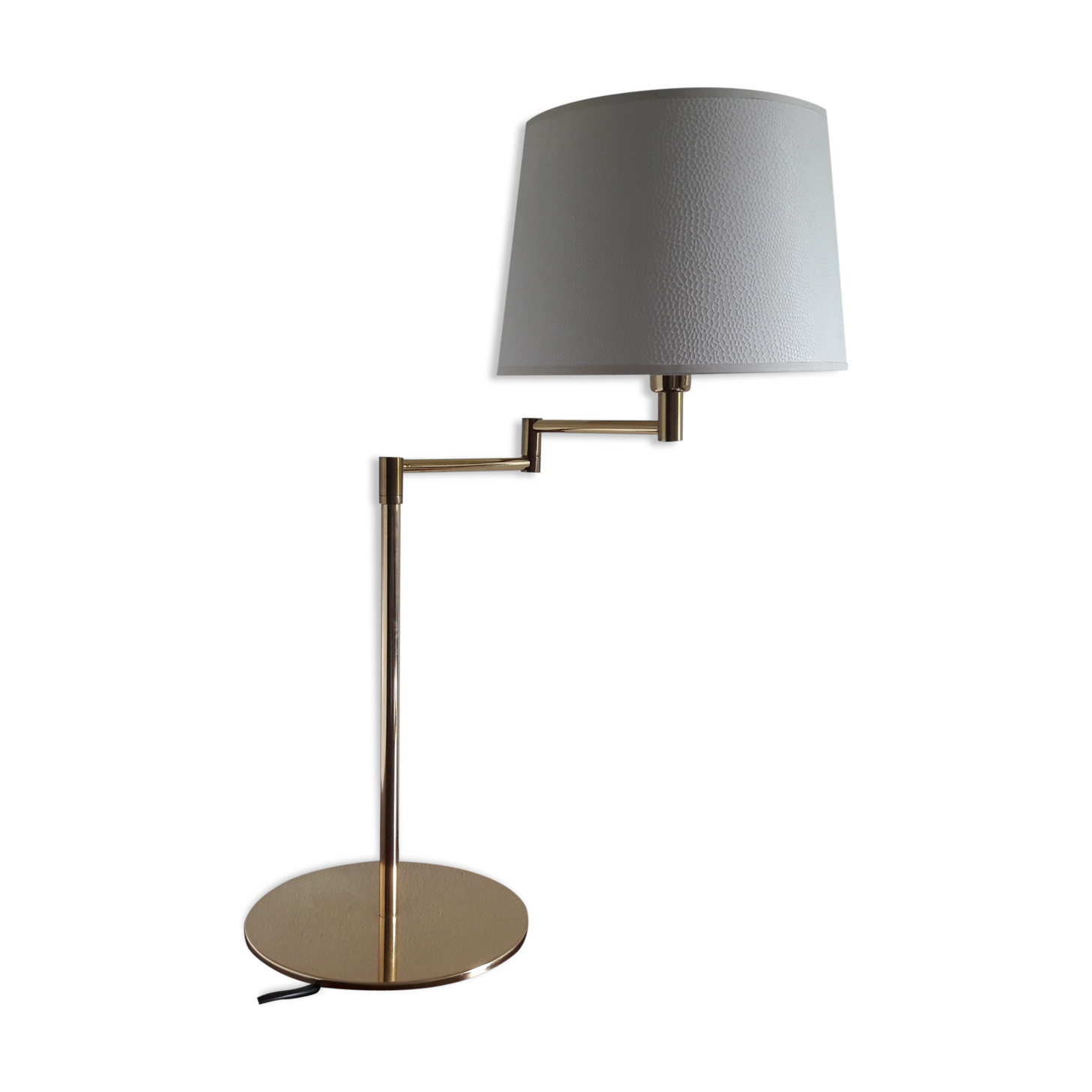 Articulated reading light lamp