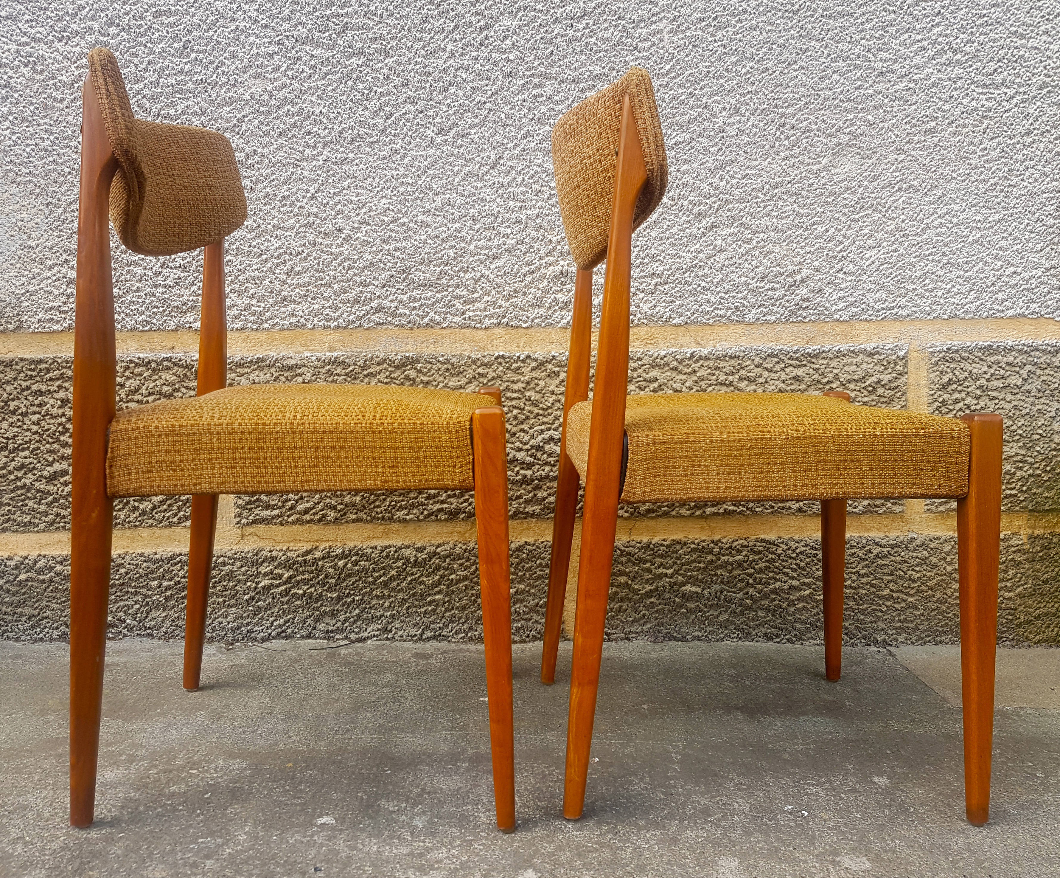 Pair of chairs mustard color, 60s/70s