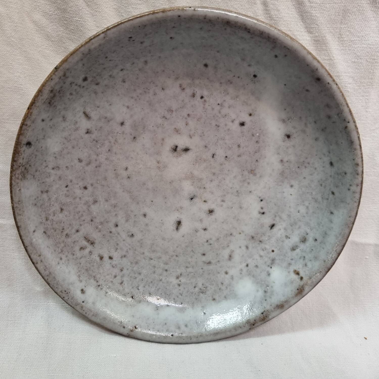 6 deep stoneware plates
