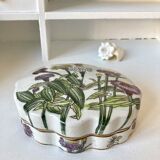 Porcelain box decoration flowers