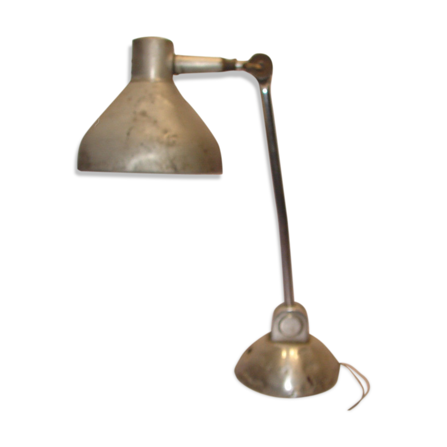 Metal desk lamp