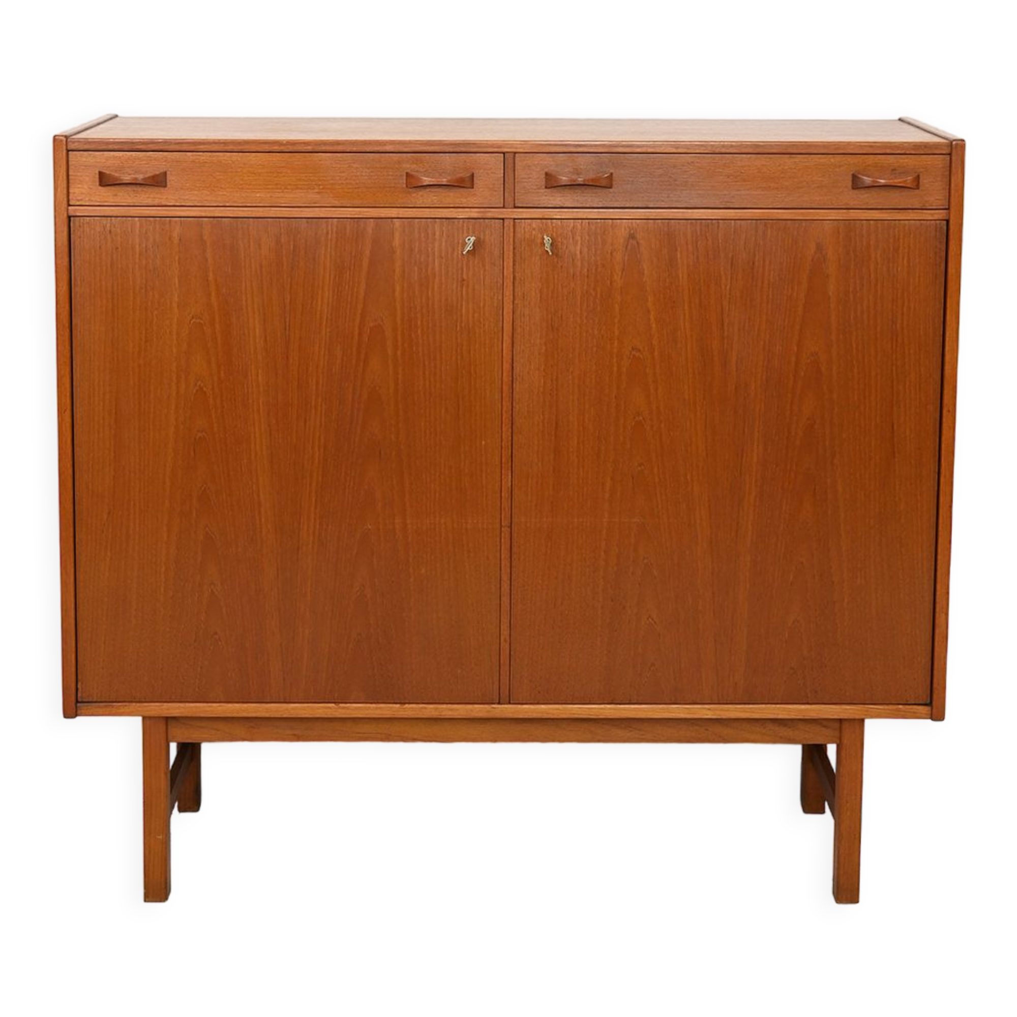 Vintage Scandinavian sideboard with drawers