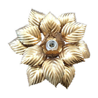 Flower sconce