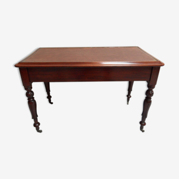 Antique mahogany sidetable