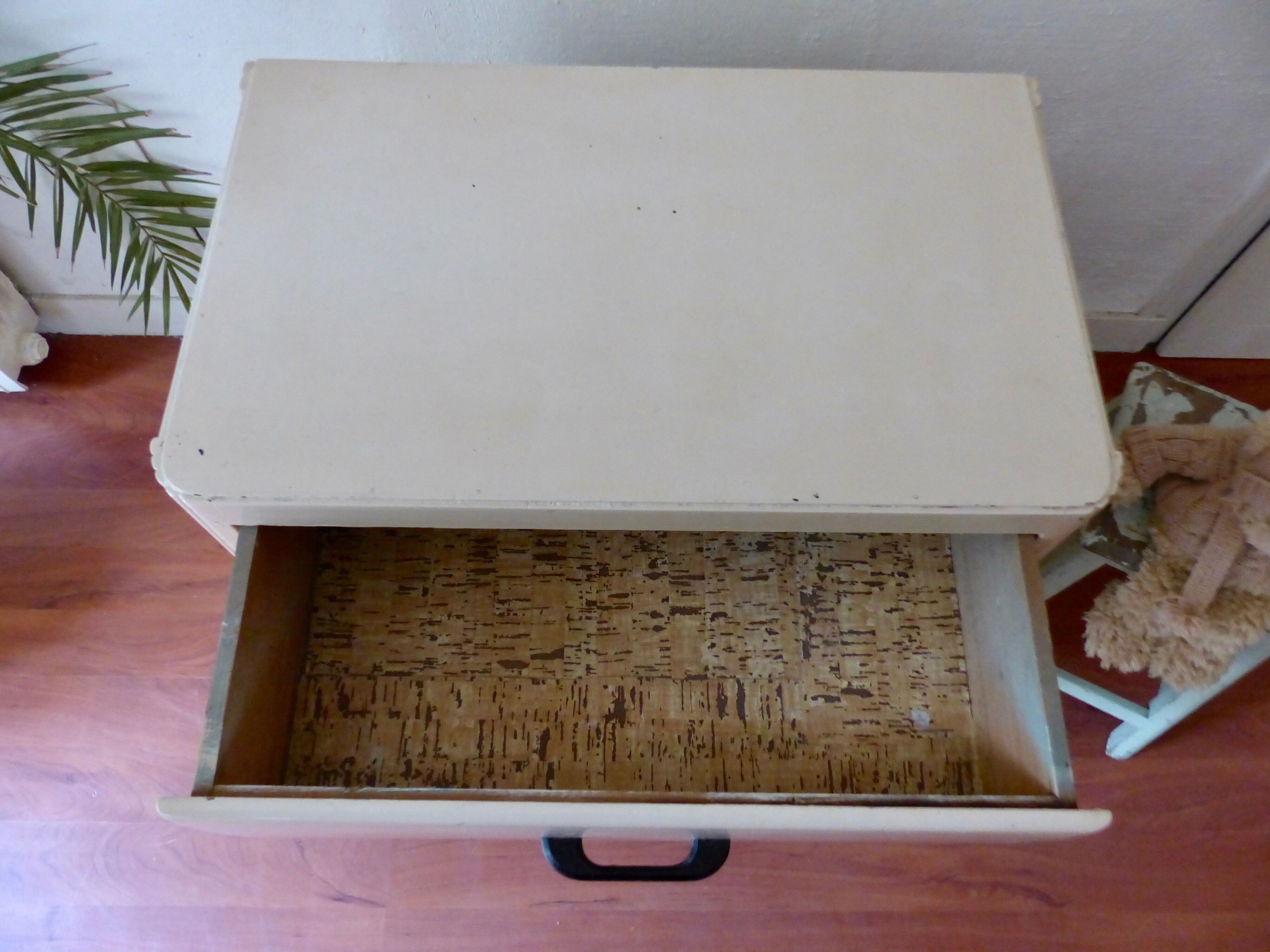 Commode vintage