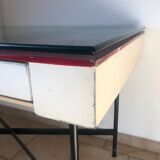 Bureau vintage en acier