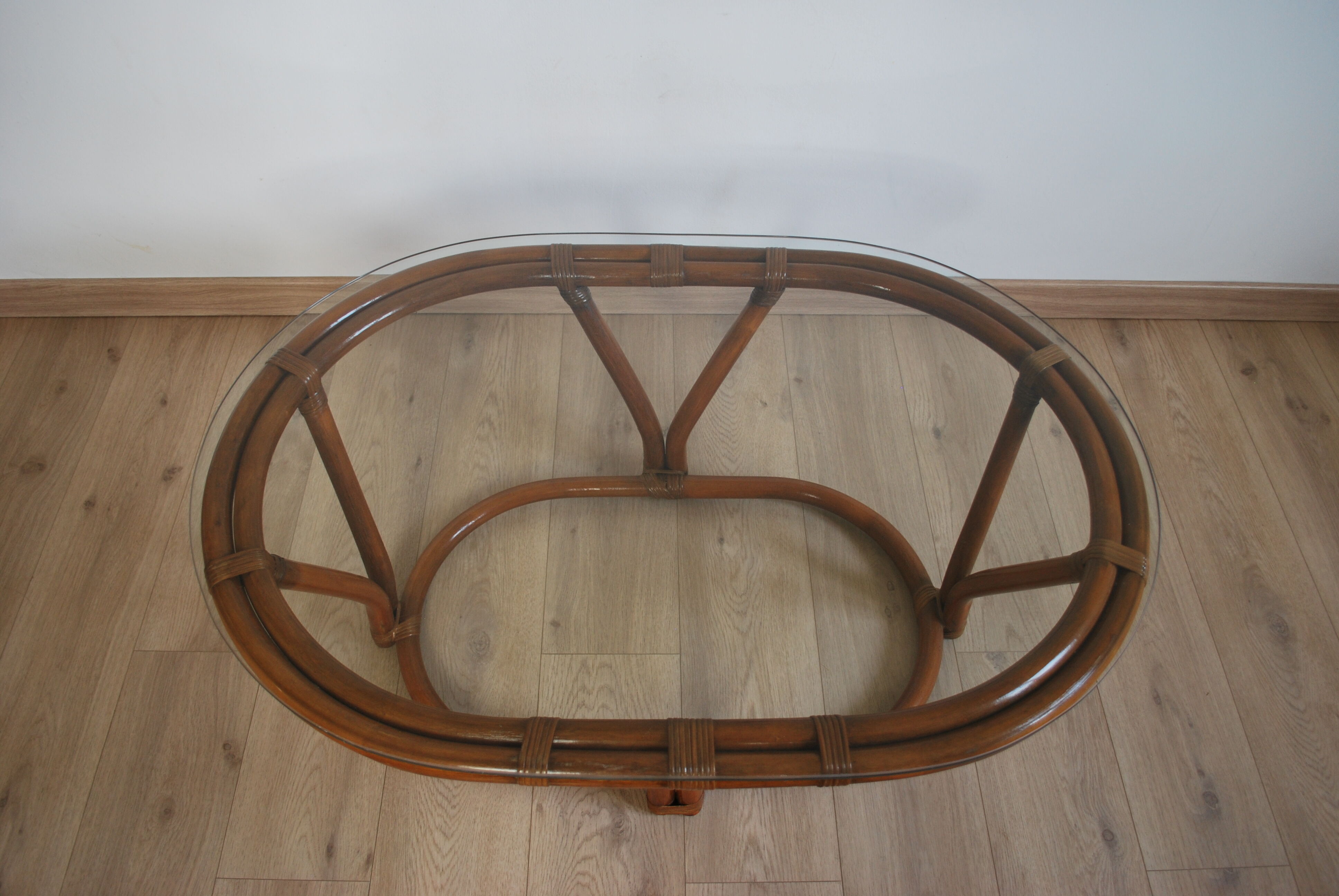 Rattan table and glass