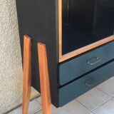 Showcase vintage compass feet