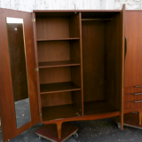 Scandinavian wardrobe 70