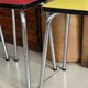 Lot de 2 tabourets Formica vintage