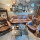 Living room set with 1 sofa and 2 armchairs.