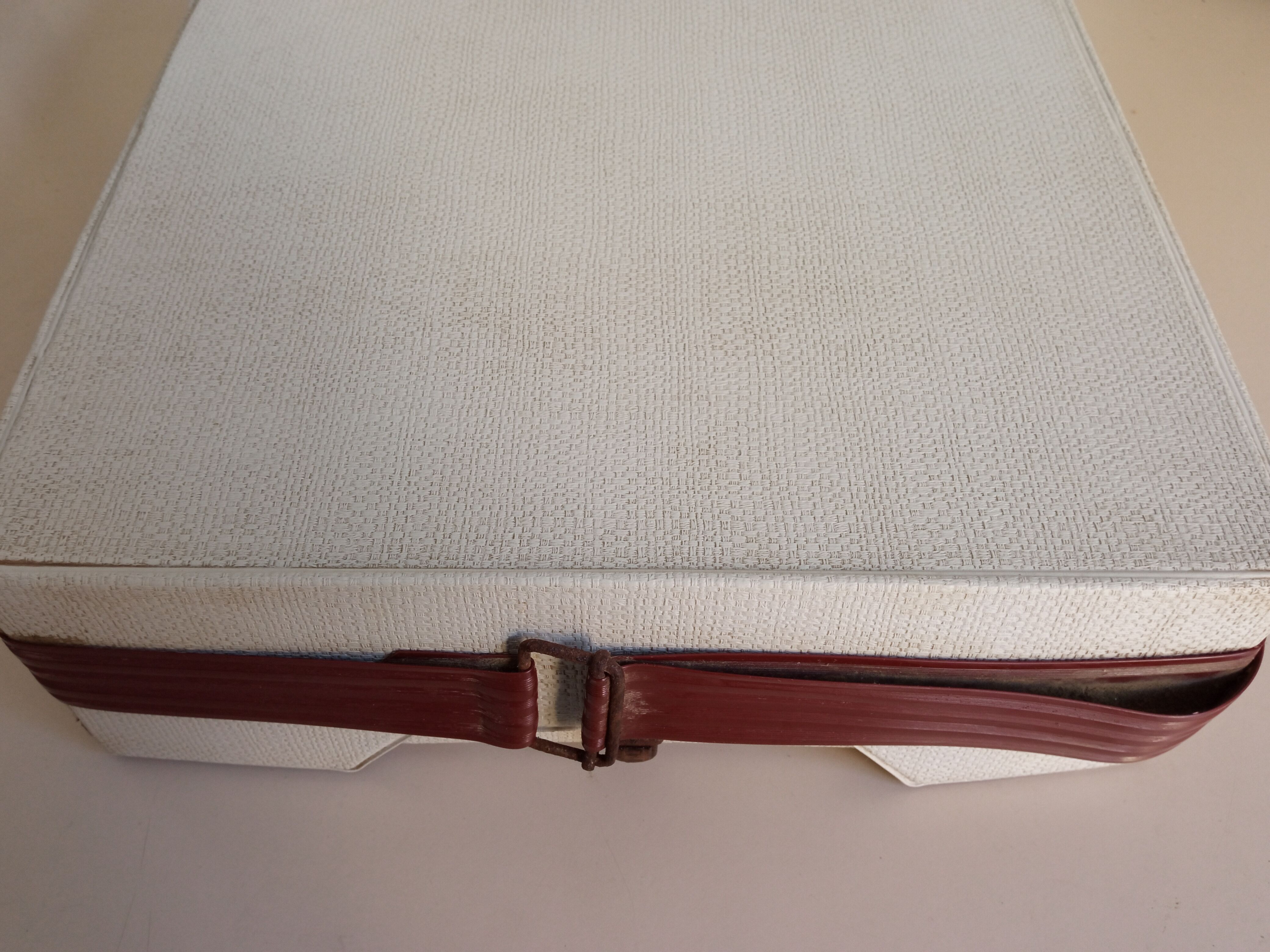 Lisa 30 Antares Pure Vintage Typewriter