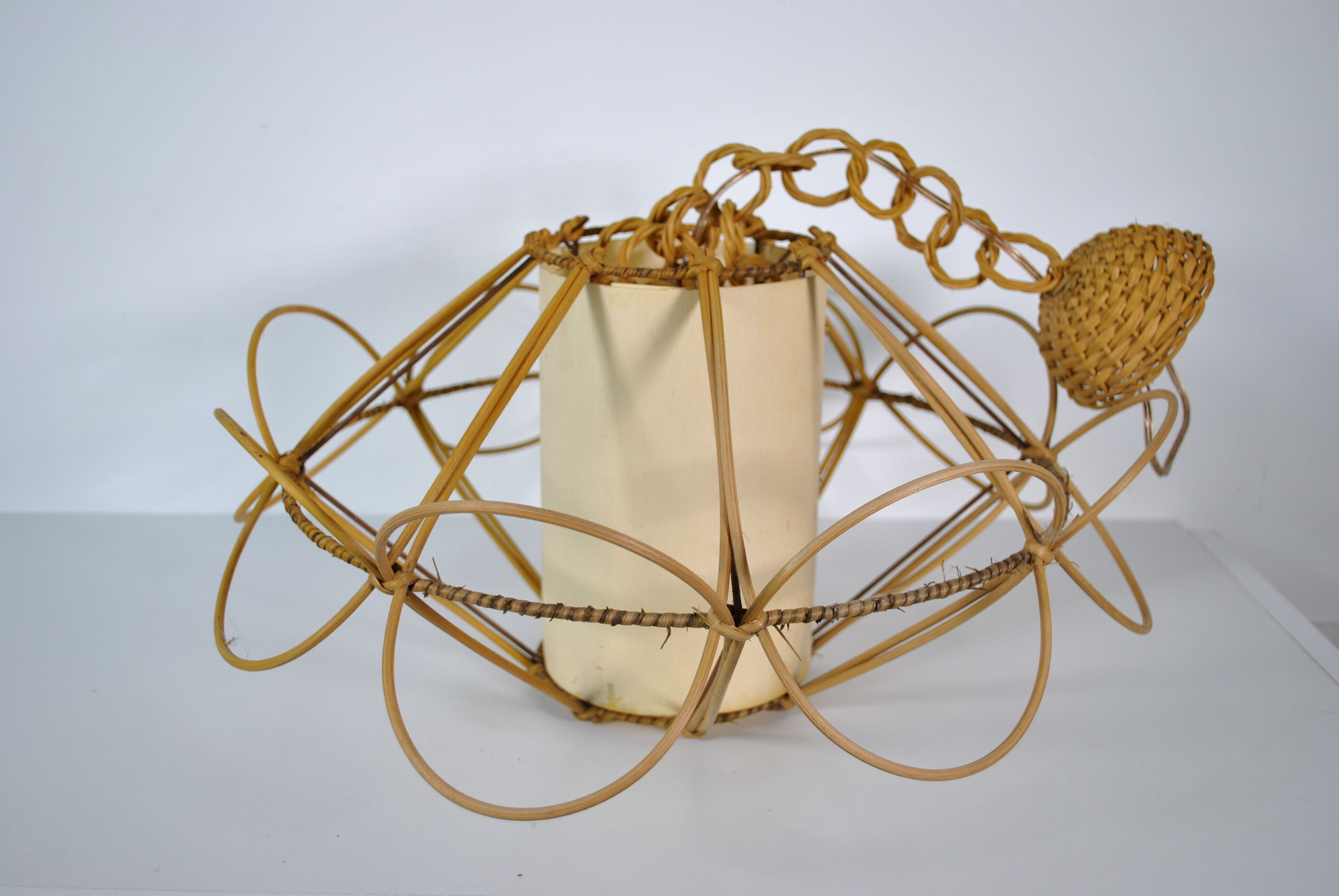 Rattan suspension 1970