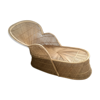 Merinian emmanuel  in rattan
