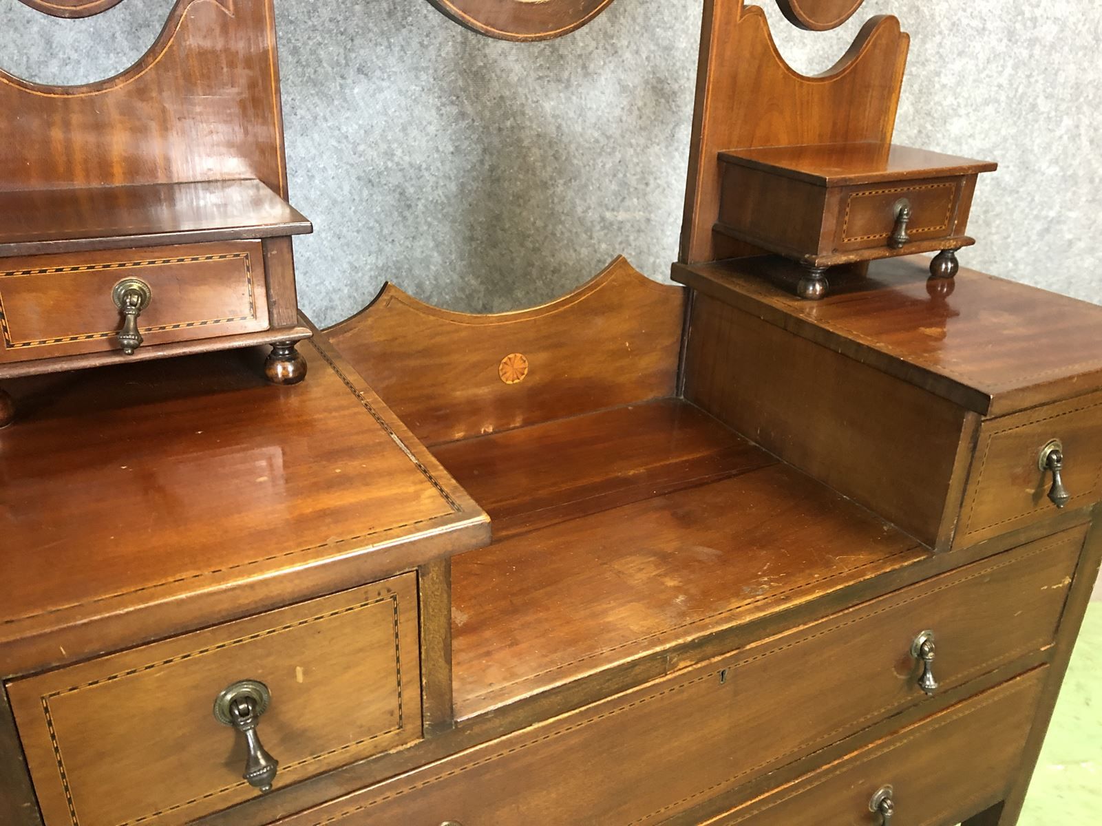 Hairdresser English early twentieth mahogany
