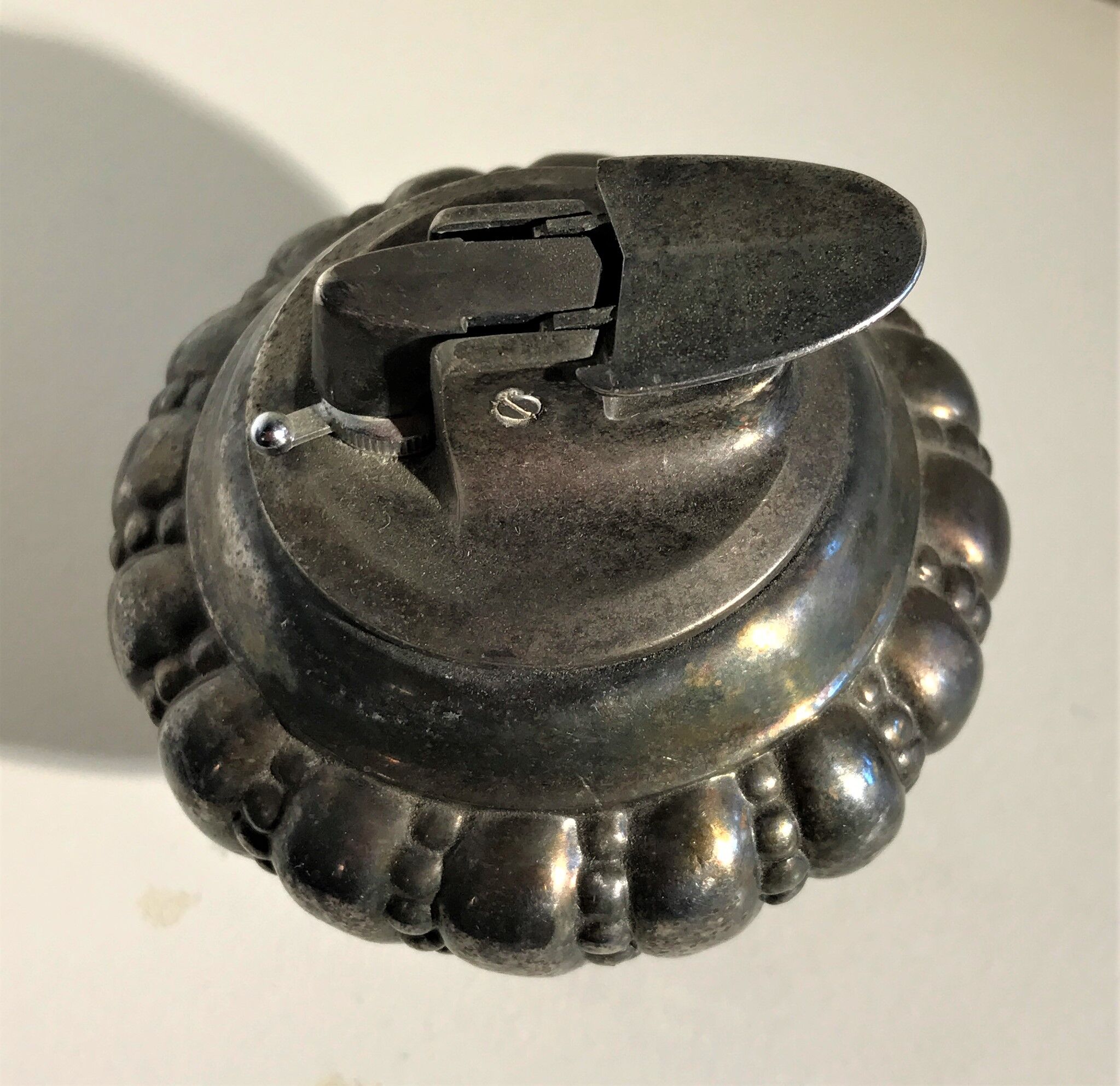 Silver metal lighter