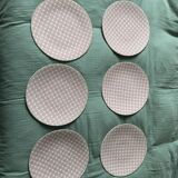 Art deco pattern dinner plates
