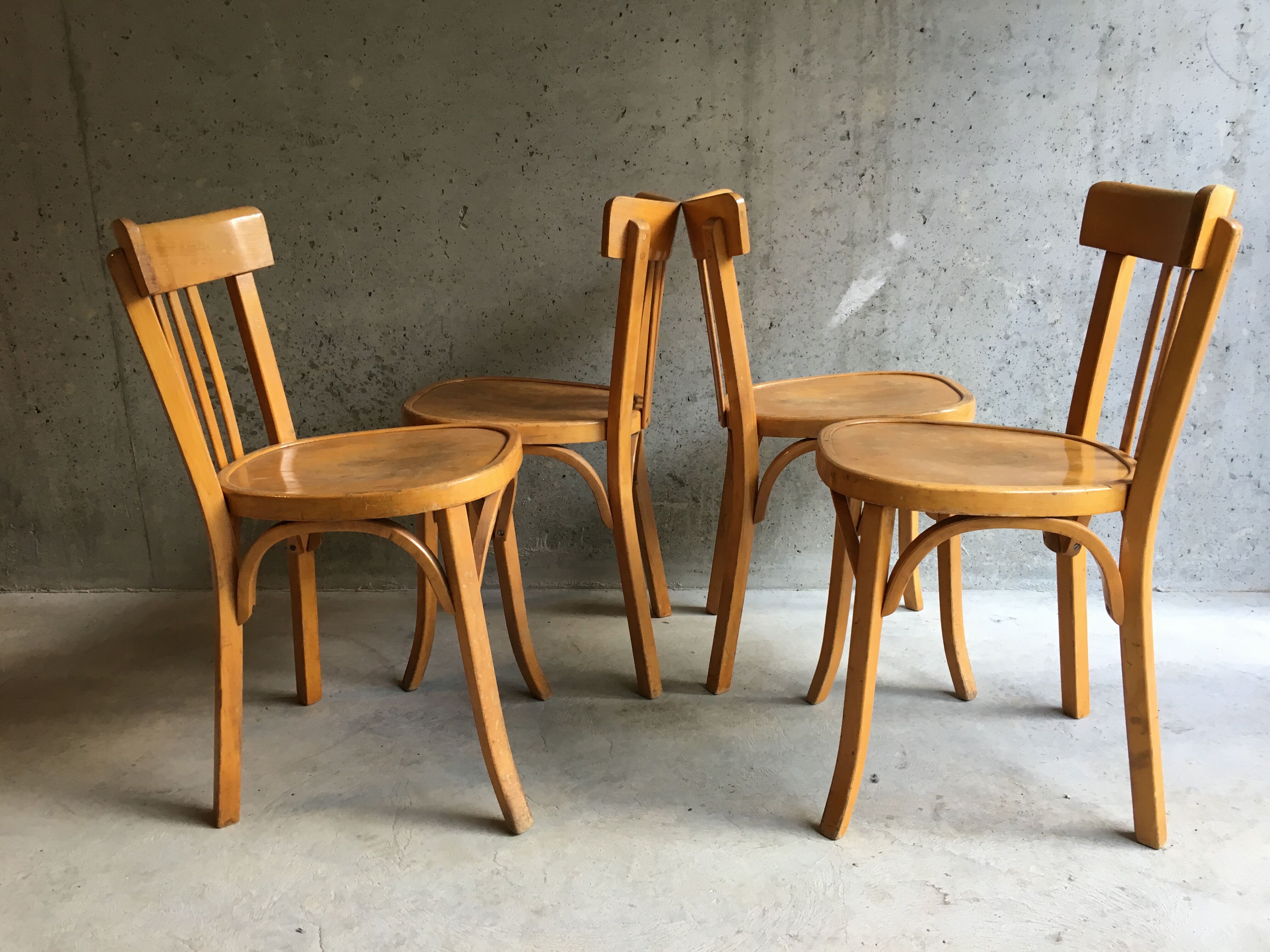 Lot 4 chairs baumann