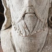 Ancienne tête de Christ de Vézelay en pierre reconstituée