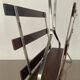 Porte revues vintage en bois et aluminium