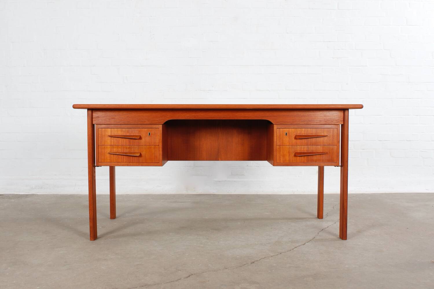 Vintage Teak Schreibtisch Desk Mid Century Danish Design 60er