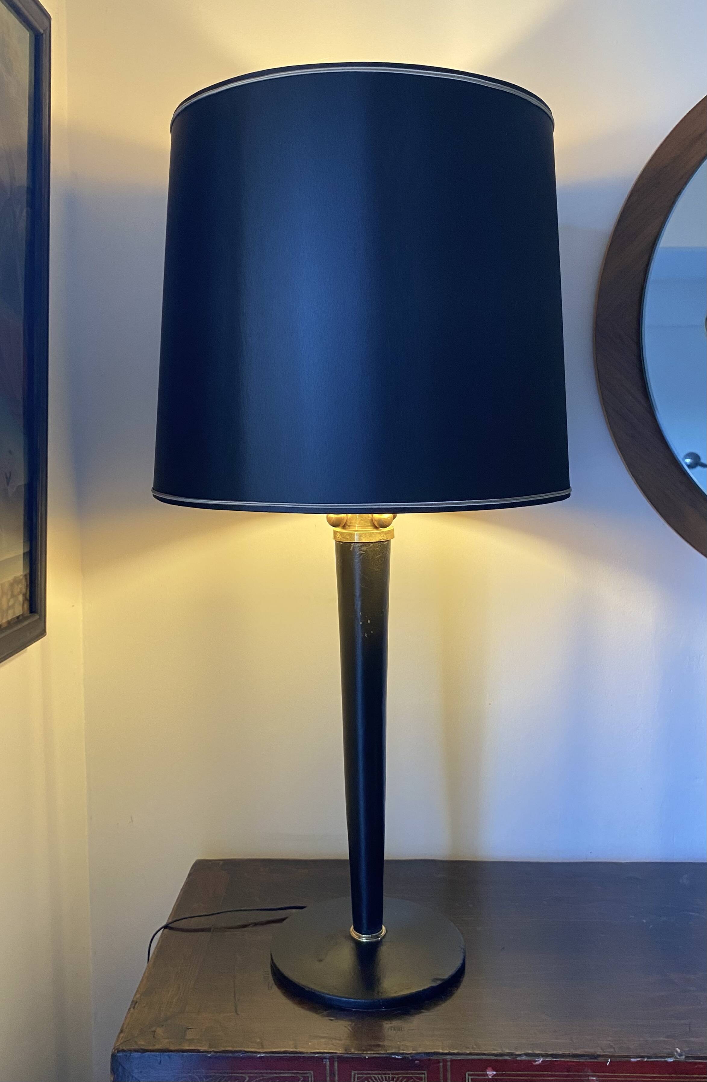 Lampe style Mazda en cuir noir, 1950