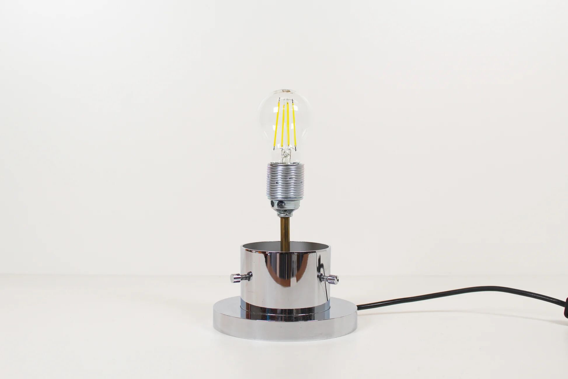 Table lamp in opaline glass by Glashutte Limburg