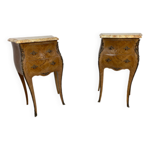 Paire de chevets marqueté