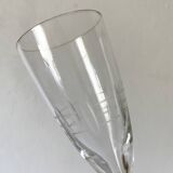 Chiseled decoration flutes