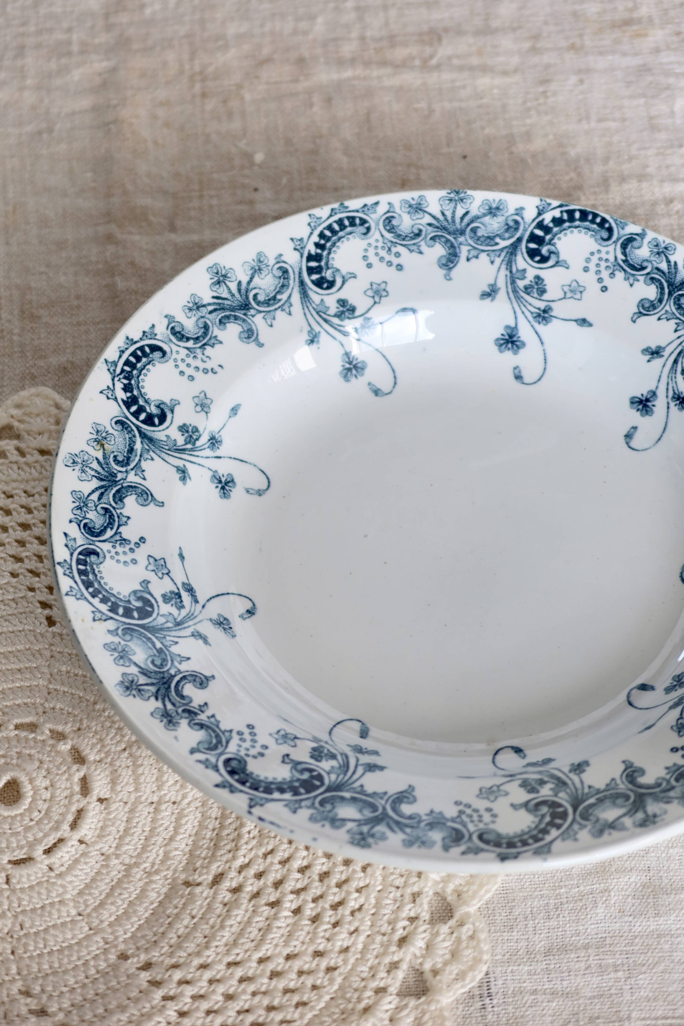 Antique Saint Amand iron clay deep plate - Byzantine model