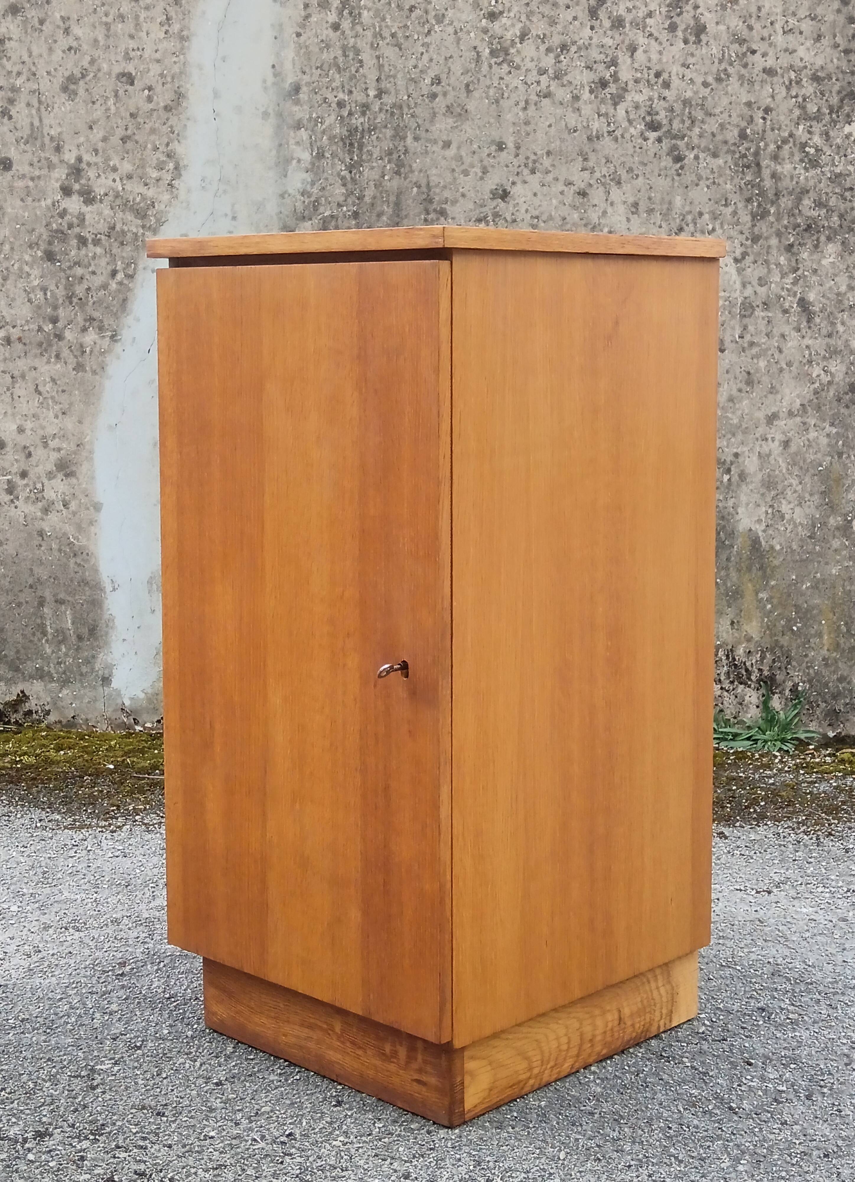 1970 filing cabinet
