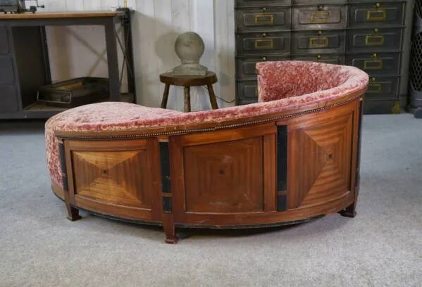 Art Deco "Kidney" sofa in mahogany veneer, 1930s