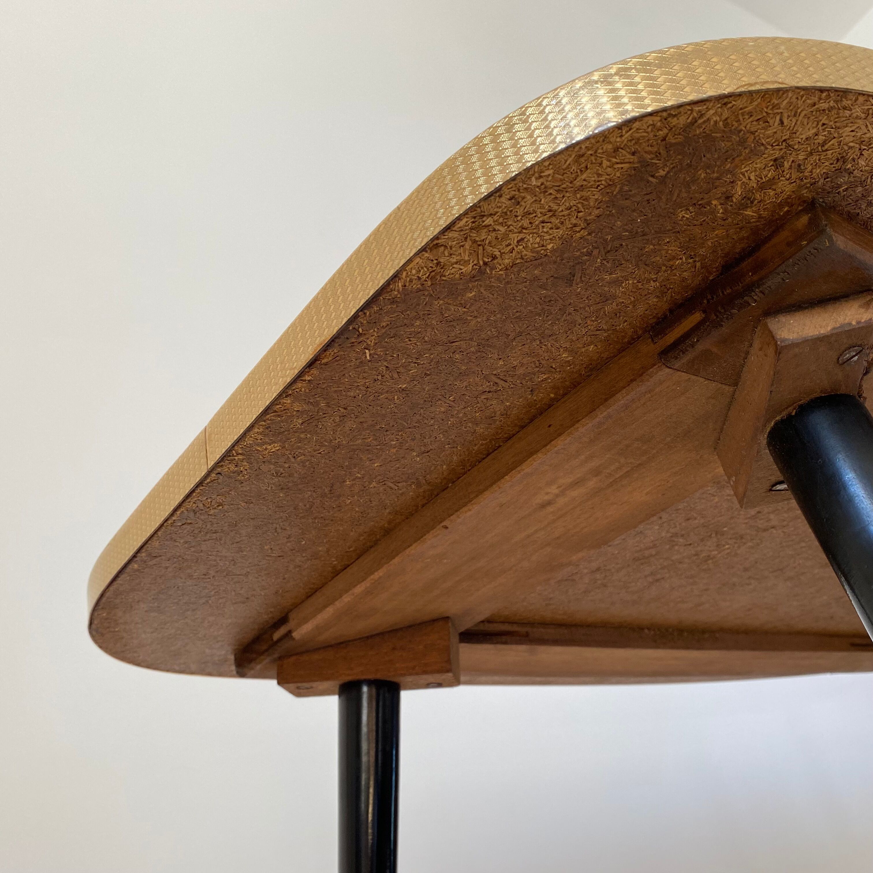 Rectangular vintage coffee table in black and gold glass