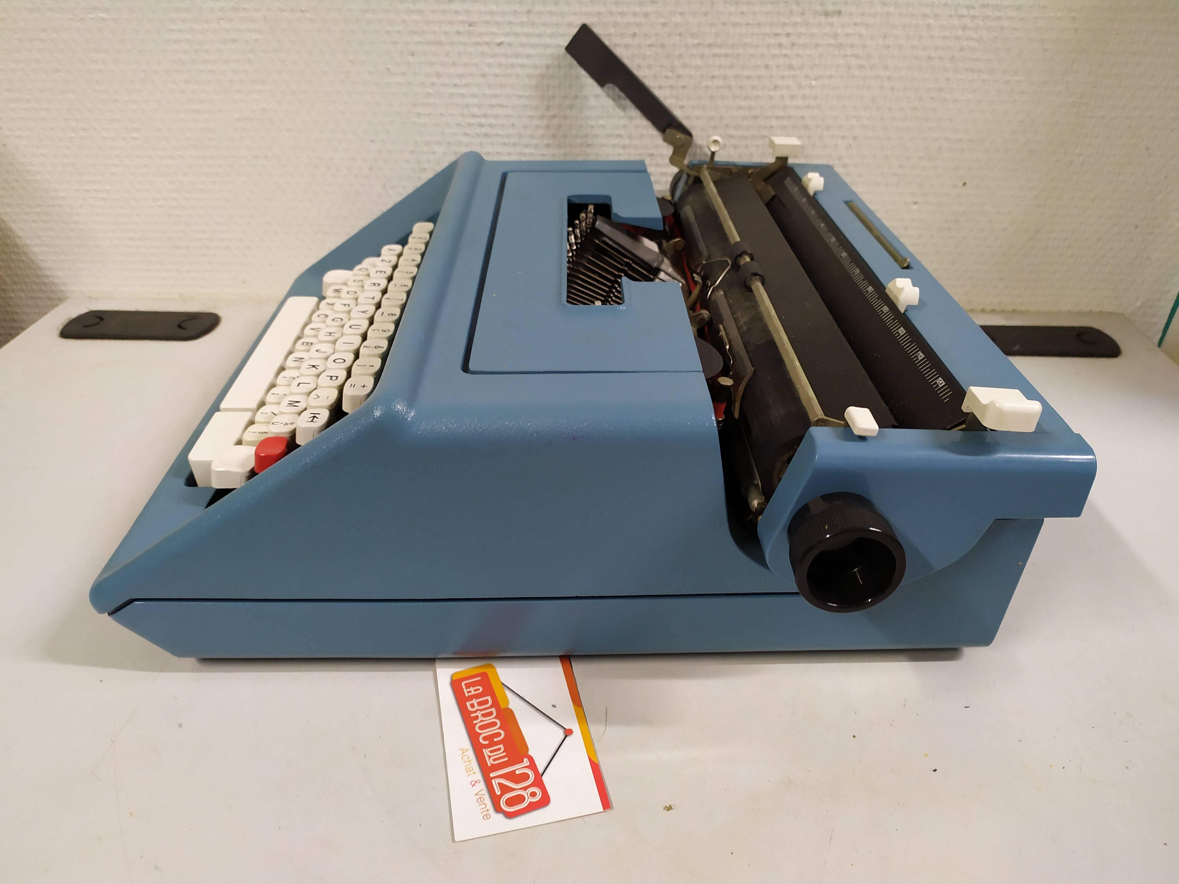 Olivetti typewriter, Studio 46 model