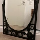 Oval mirror flower
