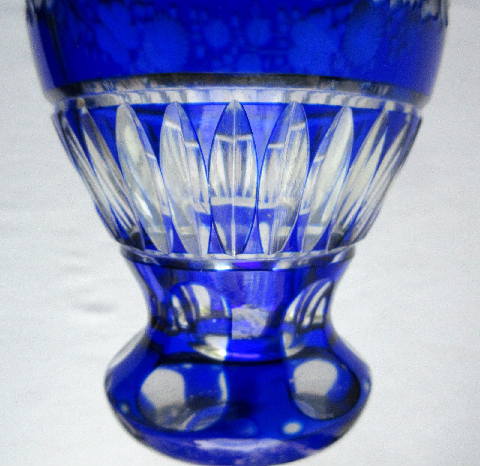 White blue, chiseled, cut overlay crystal vase Saint Louis