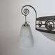Lustre Art Déco signé Degué – fer forgé et verre moulé