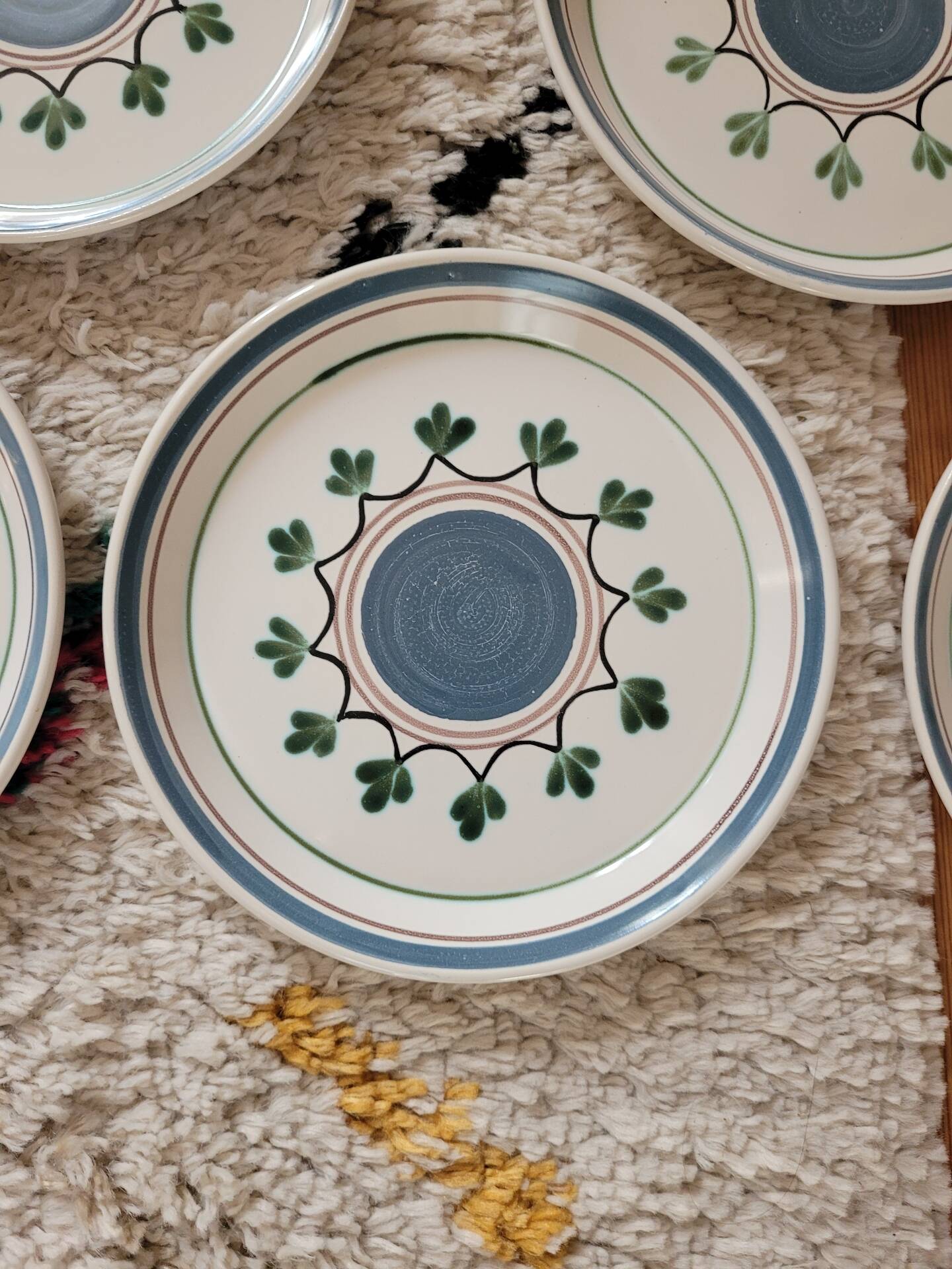 Lot no. 1 of 6 dessert plates MBFA Pornic