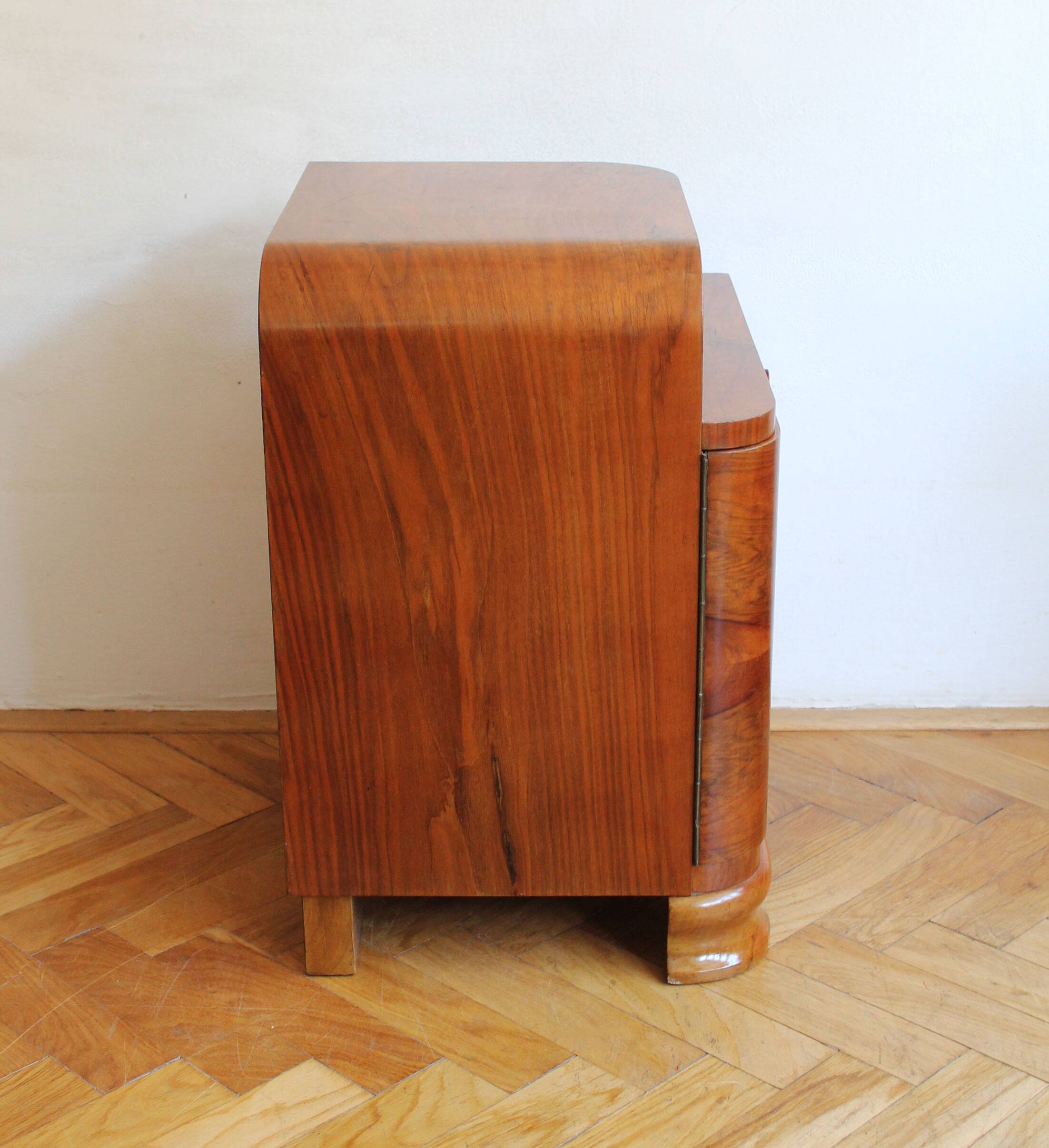 1930s Art Deco Bedside table