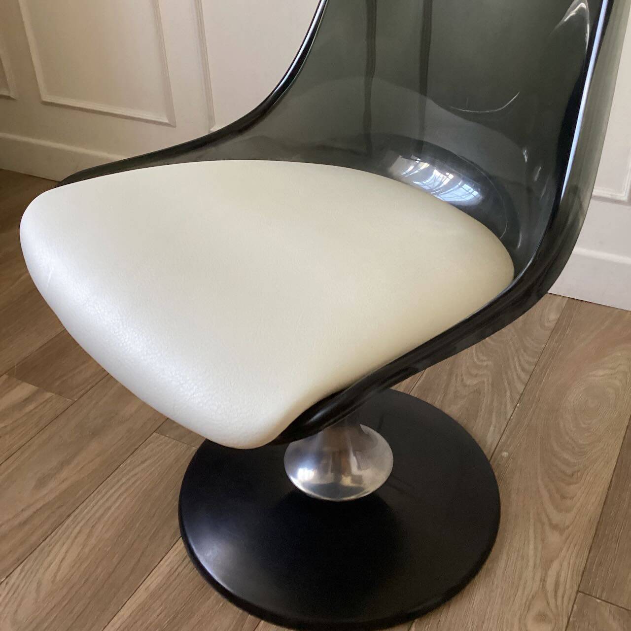 Chromcraft tulip chair