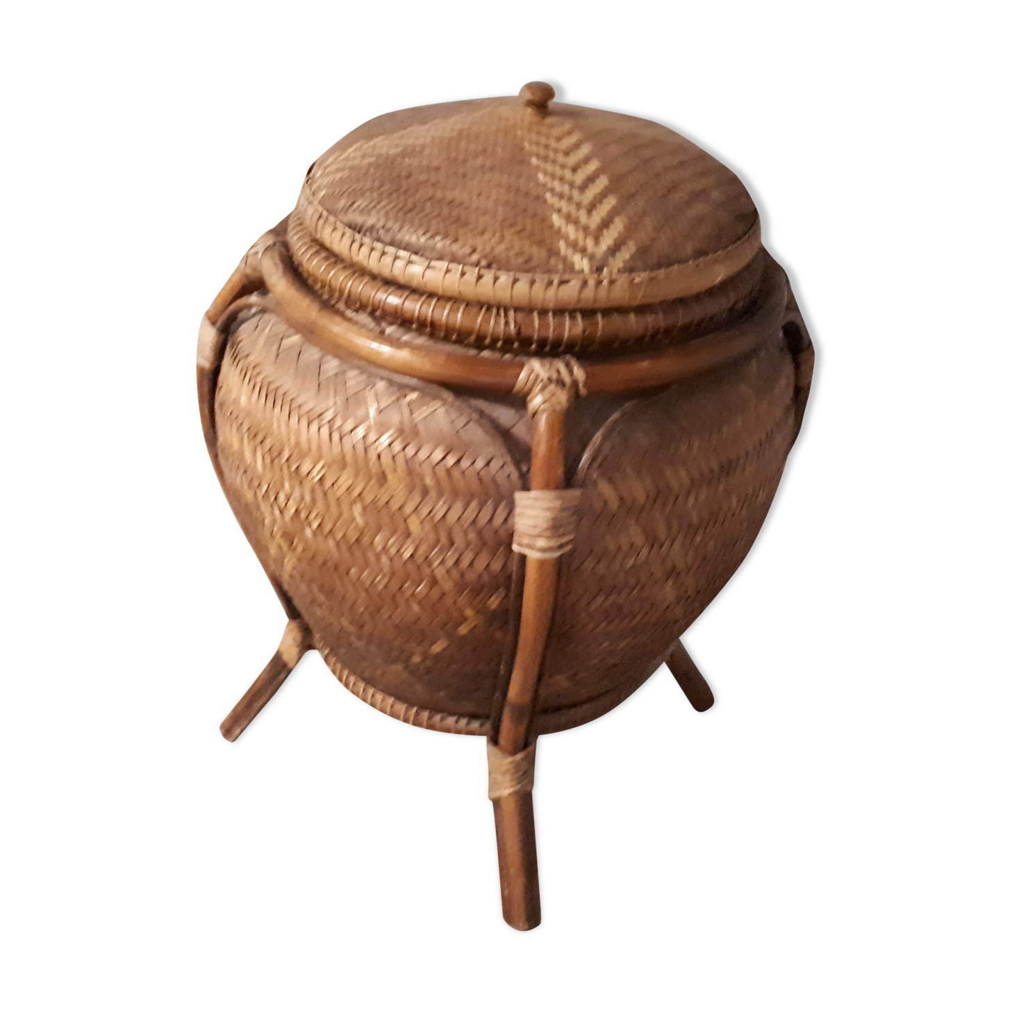 Panière en rotin des années 60