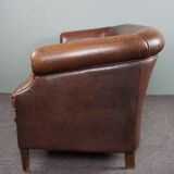 2-seater sofa in sheepskin decorative nails