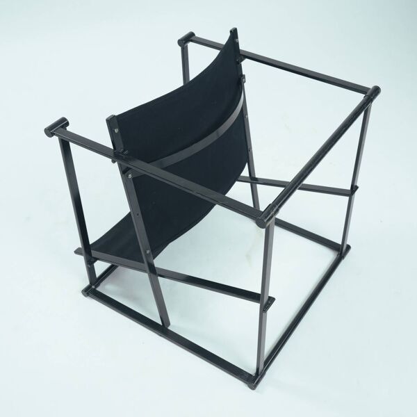 Chaise cube postmoderne noire Radboud van Beekum fm62, Pays-Bas, 1981