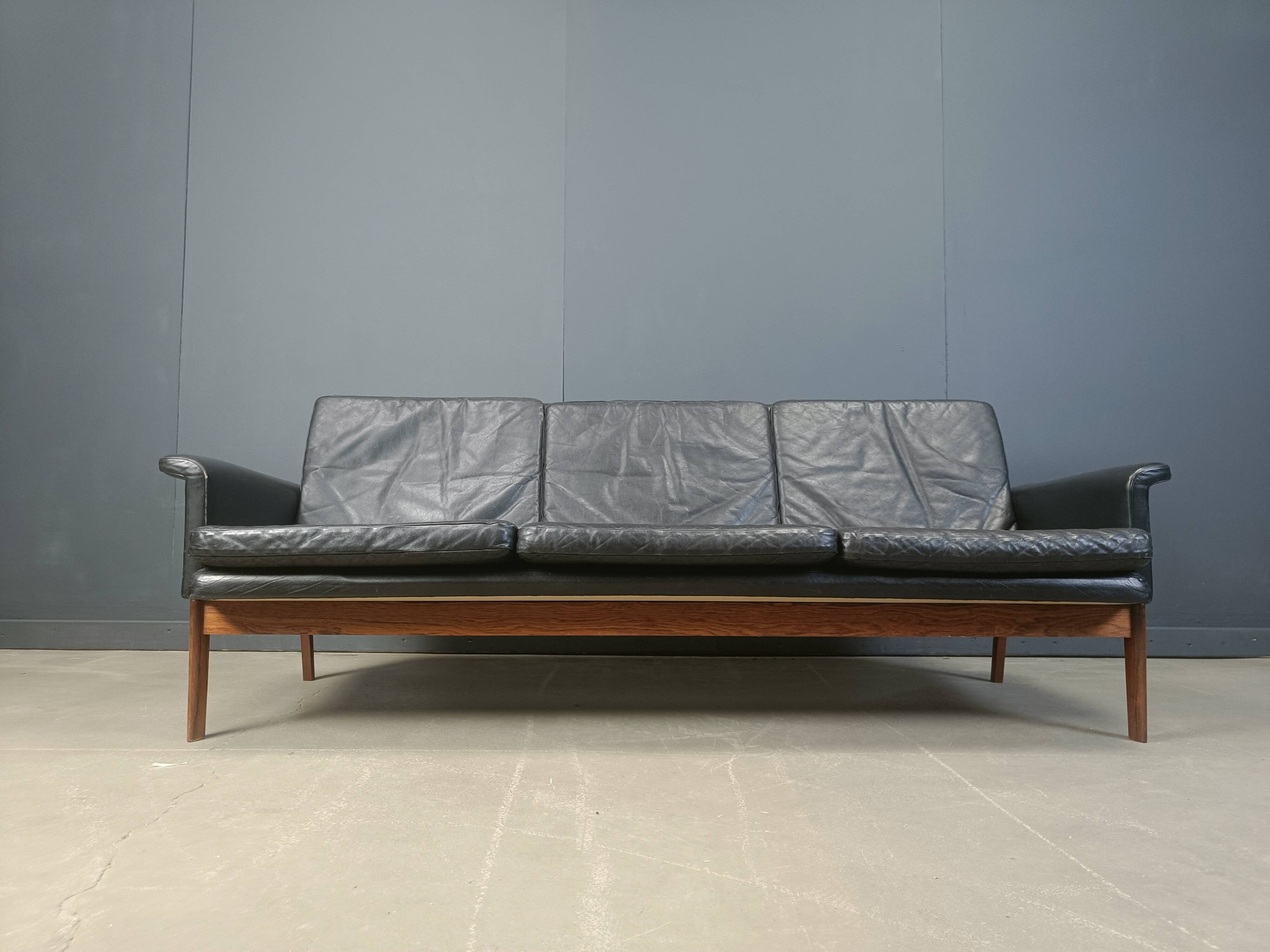 Jupiter Sofa by Finn Juhl for from France and Søn and France & Daverkosen