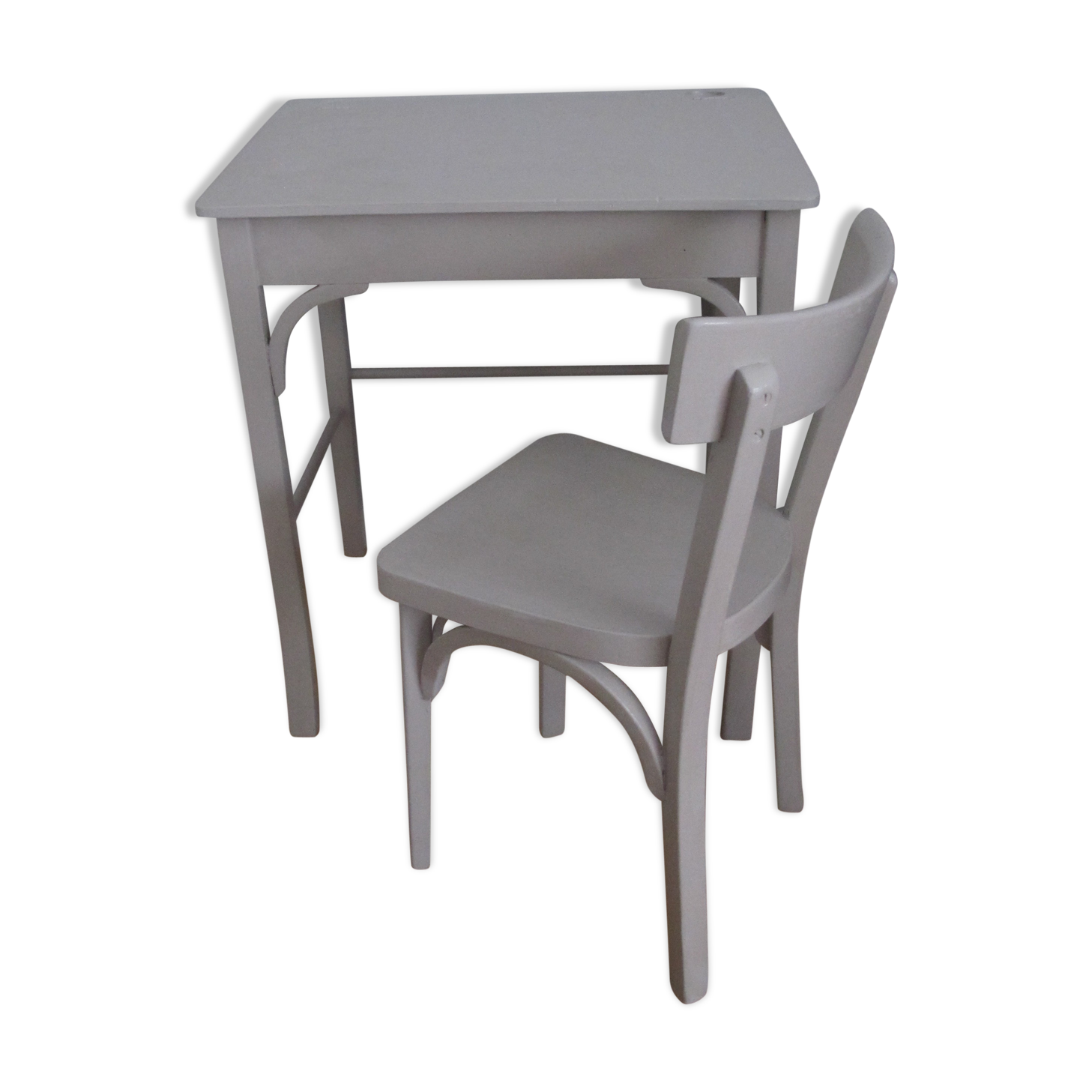 Baumann desk and his chair