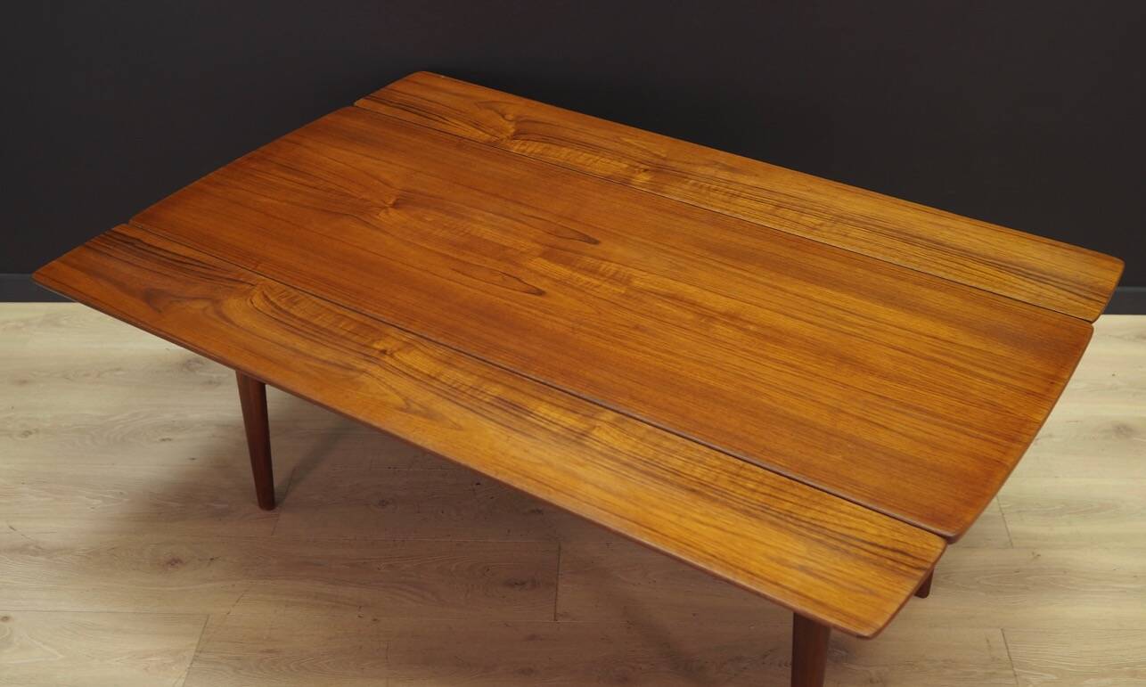 Teak coffee table, Danish design, 1970s, production: Denmark