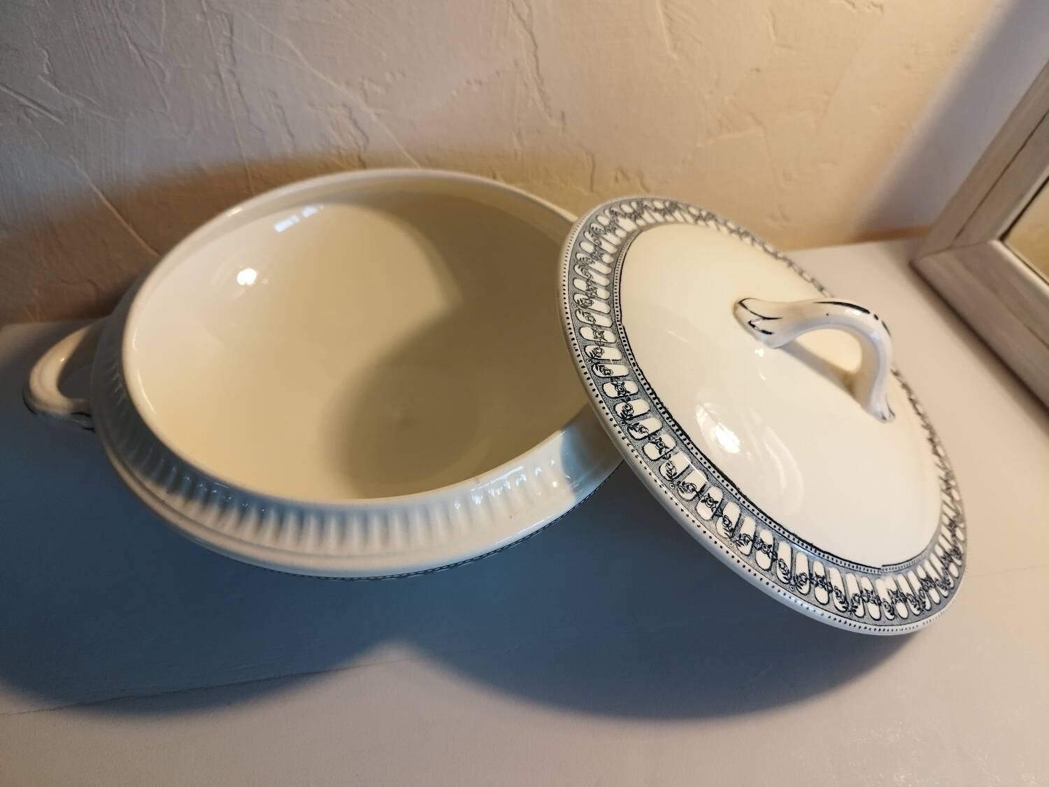 Soup tureen Salins Terre de Fer