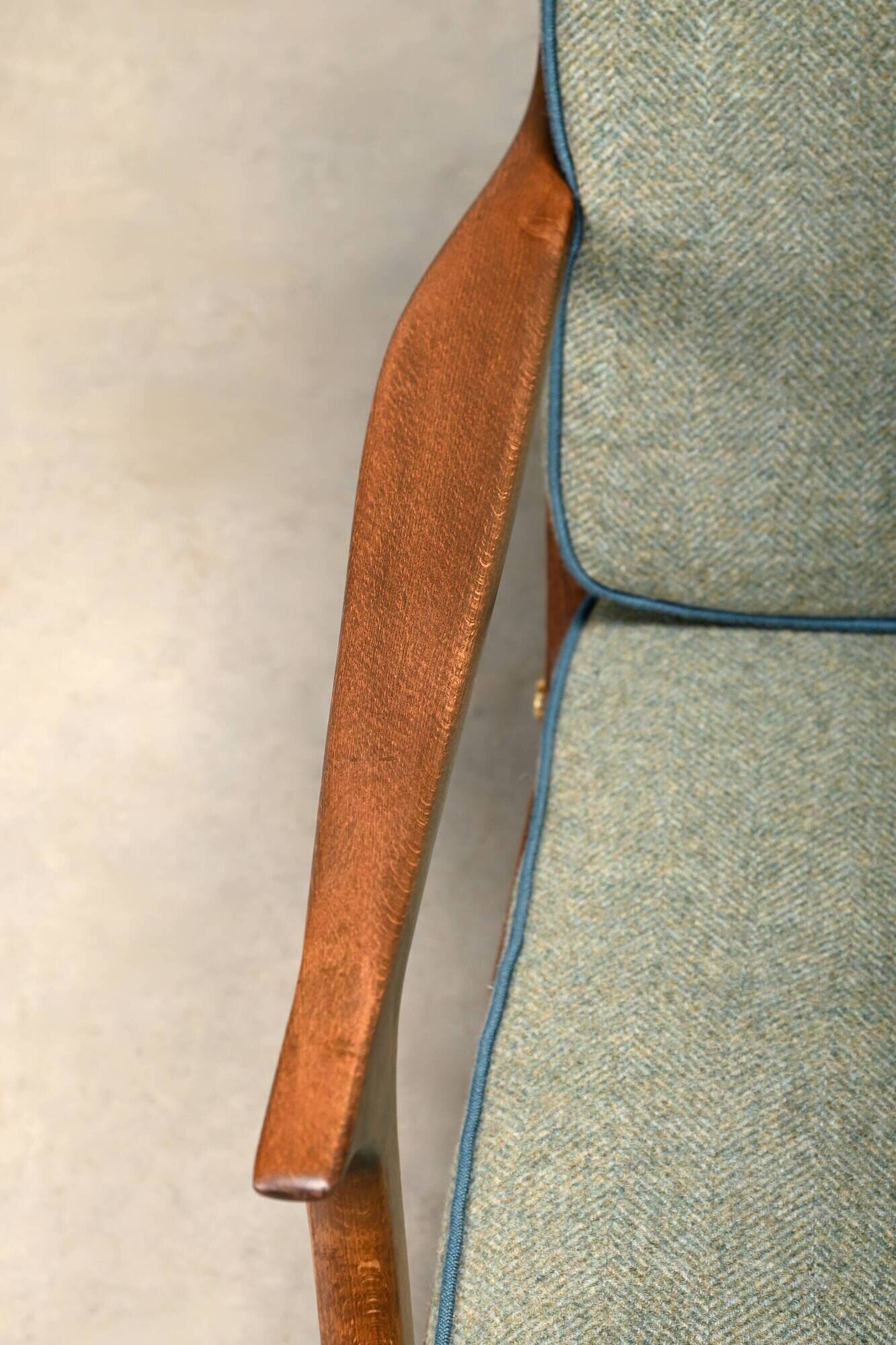 Pair of Mid-Century Italian Armchairs in stained Beech and Green Cushions