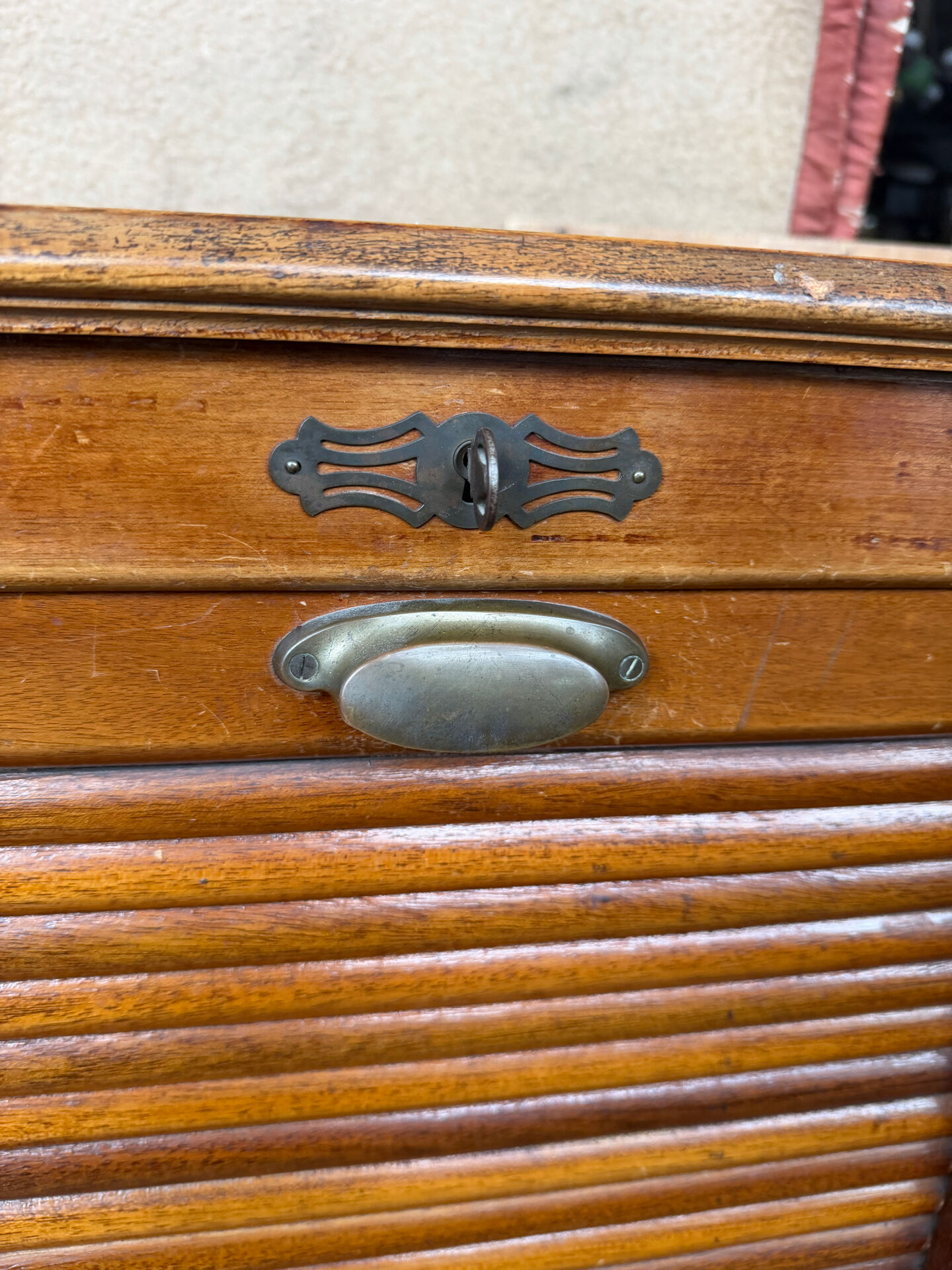 Antique wooden curtain cabinet – Around 1900
