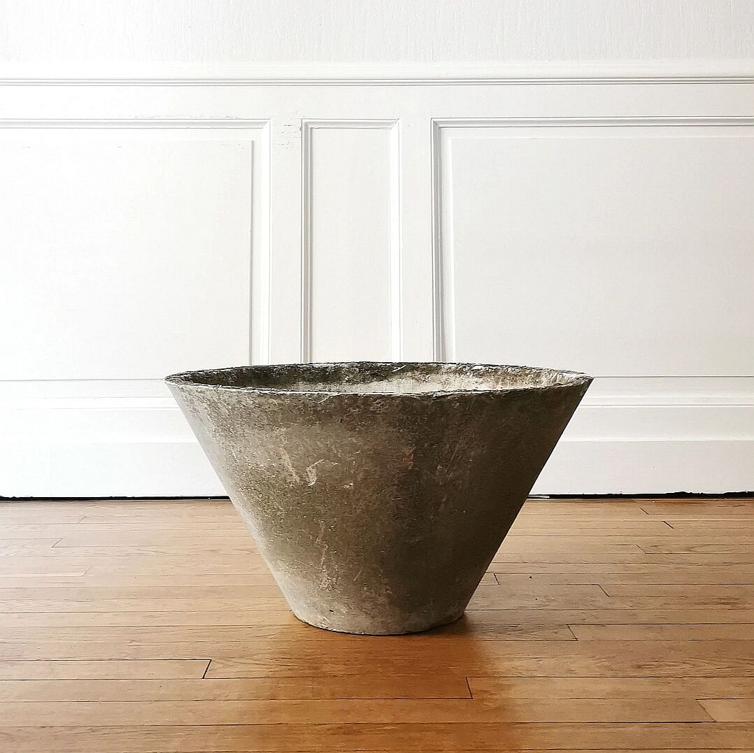 Cement cone planter, Eternit
